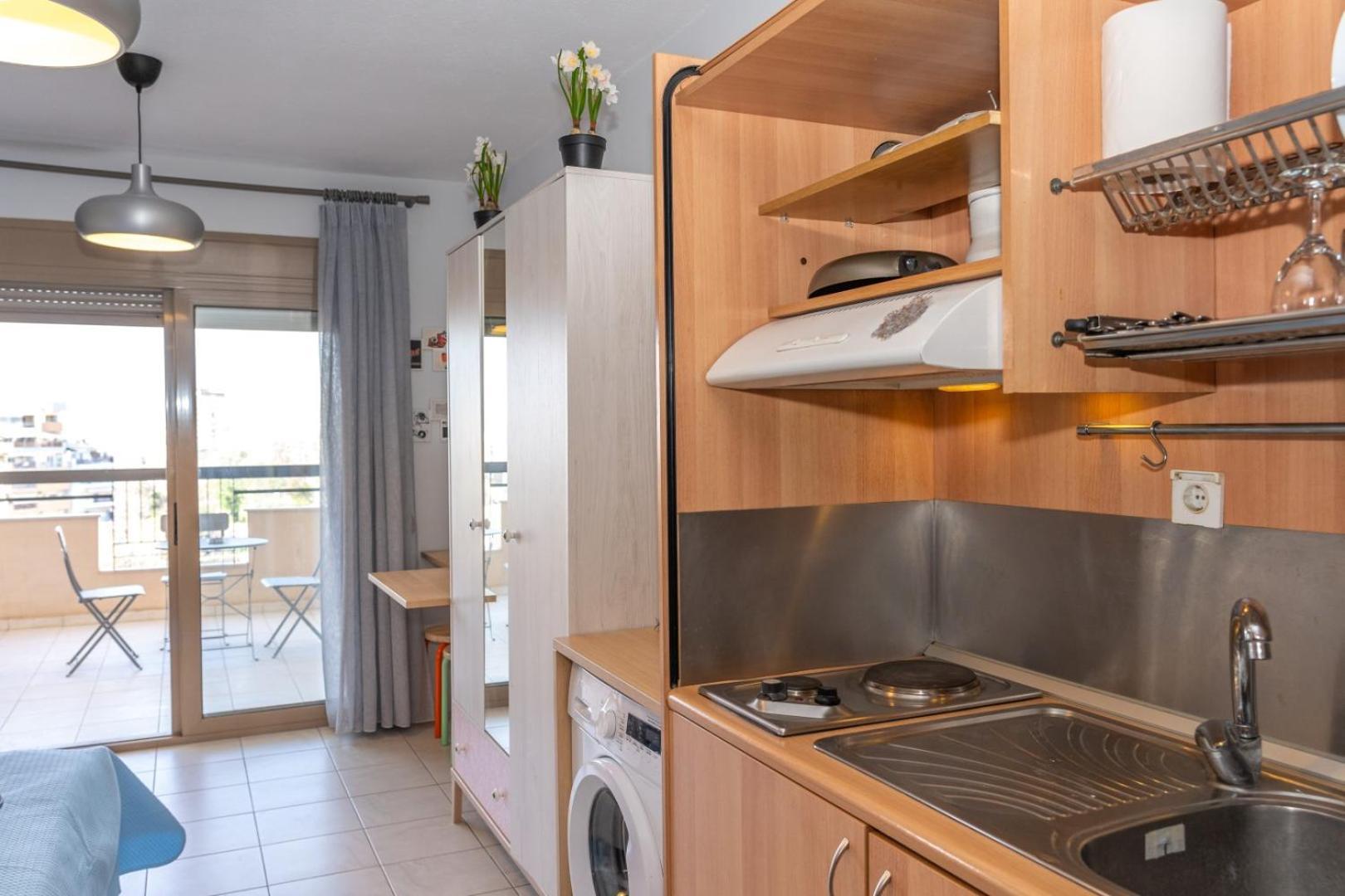 Kosmos Service Apartment Beautiful Studio 3 With Additional Cost Parking سالونيك المظهر الخارجي الصورة